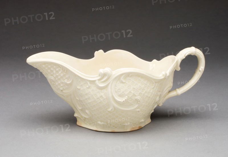 Sauceboat, 1750/60, Wedgwood Manufactory, England, founded 1759, Burslem, Lead-glazed earthenware (creamware), 10.6 × 8.9 × 21 cm (3 1/2 × 8 1/4 × 4 3/16 in.)