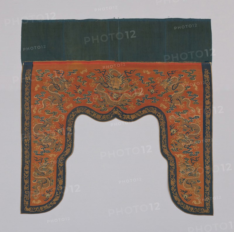 Shrine Surround, Qing dynasty(1644–1911), 1800/50, China, 139.7 × 136.8 cm (55 × 53 7/8 in.)