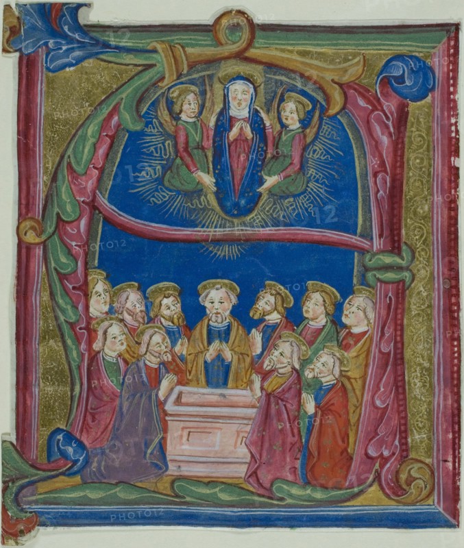 The Assumption of the Virgin in a Historiated Initial A from an Antiphonary, 15th century, Italian (Lombardy), Italy, Manuscript cutting in tempera and gold leaf on parchment, with gothica textura inscriptions in brownish-black ink, ruled in red, verso, 158 x 134 mm