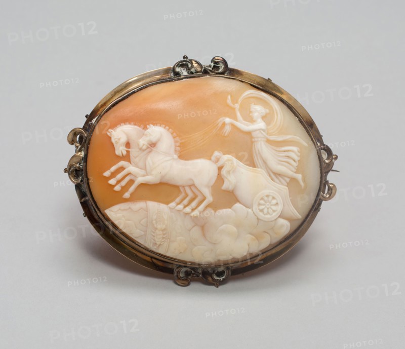 Brooch, Mid 19th century, Glasgow, Scotland, Glasgow, Hardstone and gold, 5.9 x 6.7 x 1.6 cm (2 5/16 x 2 5/8 x 5/8 in.)