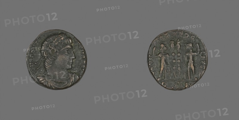 Coin Portraying Emperor Constantine I, AD 333/335, Roman, minted in Rome, Roman Empire, Bronze, Diam. 1.6 cm, 2.85 g