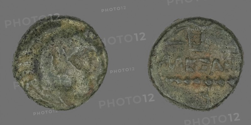 Coin Depicting the Hero Herakles, 336/323 BC, Greek, Macedonia, Ancient Greece, Bronze, Diam. 1.4 cm, 3.73 g