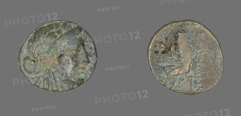 Coin Depicting the God Apollo, 2nd/1st century BC, Greek, Ancient Greece, Bronze, Diam. 2 cm, 6.69 g