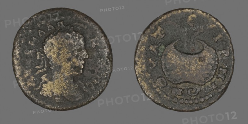 Coin Portraying Emperor Elagabalus, AD 218/222, Roman, Roman Empire, Bronze, Diam. 2.7 cm, 7.61 g