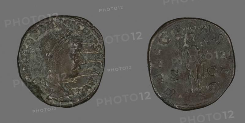Sestertius (Coin) Portraying Emperor Gordianus, AD 238/244, Roman, Roman Empire, Bronze, Diam. 3.1 cm, 23.85 g