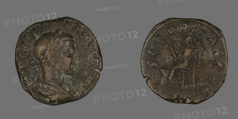 Sestertius (Coin) Portraying Emperor Gordianus, AD 238/244, Roman, Roman Empire, Bronze, Diam. 3.1 cm, 17.79 g