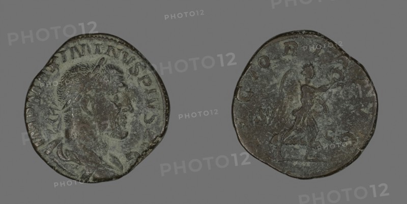 Sestertius (Coin) Portraying Emperor Maximinus, AD 235/236, Roman, minted in Rome, Roman Empire, Bronze, Diam. 3 cm, 20.26 g