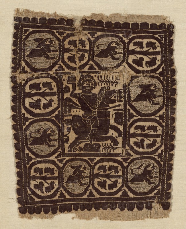 Fragment, Roman period (30 B.C.–641 A.D.), 4th/5th century, Coptic, Egypt, Egypt, Linen and wool, slit tapestry weave, 30.5 × 24.1 cm (12 × 9 1/2 in.)
