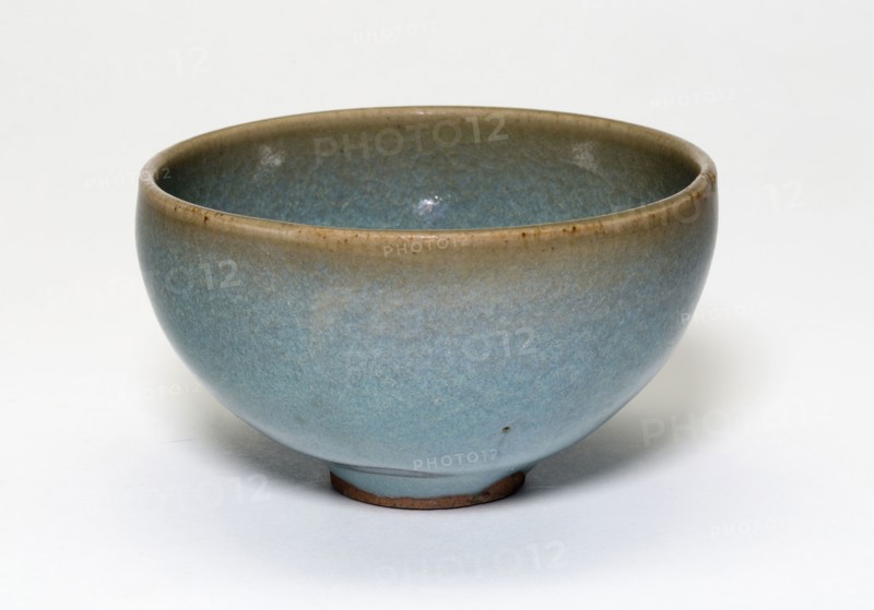 Cup, Northern Song dynasty (960–1127), China, Jun ware, stoneware with light blue glaze, H. 5.2 cm (2 1/6 in.), diam. 9.1 cm (3 9/16 in.)