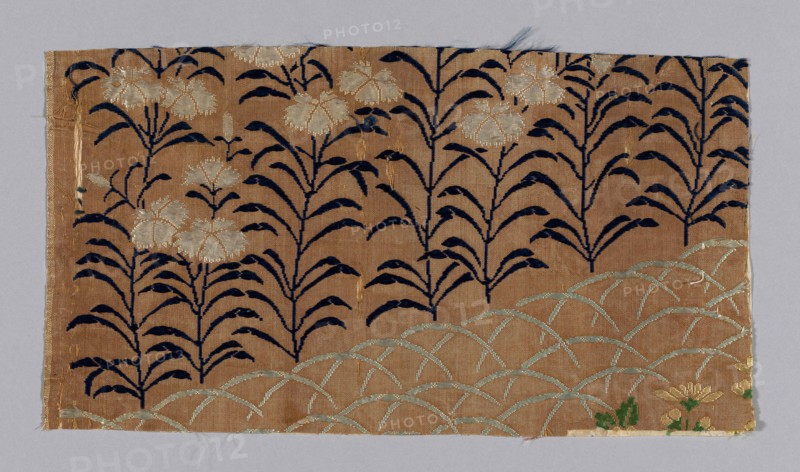 Fragment (From a Noh Costume), 18th century, late Edo period (1789–1868)/ Meiji period (1868–1912), Japan, Silk, twill weave with supplementary patterning wefts, 19.23 × 35.9 cm (7 9/16 × 14 1/8 in.)