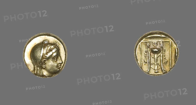 Hecta (Coin) Depicting the Goddess Demeter, 400/350 BC, Greek, minted in Lesbos, probably Mytilene, Greece, Electrum, Diam. 1.1 cm, 2.54 g
