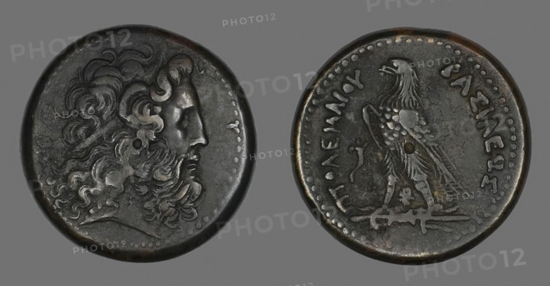 Coin Depicting the God Zeus, 247/222 BC, issued by Ptolemy III, Greek, minted in Alexandria, Ancient Greece, Bronze, Diam. 4.3 cm, 74.29 g