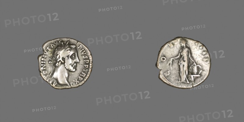 Denarius (Coin) Portraying Emperor Antoninus Pius, AD 152, Roman, minted in Rome, Roman Empire, Silver, Diam. 1.9 cm, 3.17 g