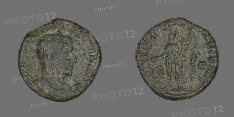 Coin Portraying Emperor Aurelian, AD 270/275, Roman, Roman Empire, Bronze, Diam. 2.9 cm, 16.65 g