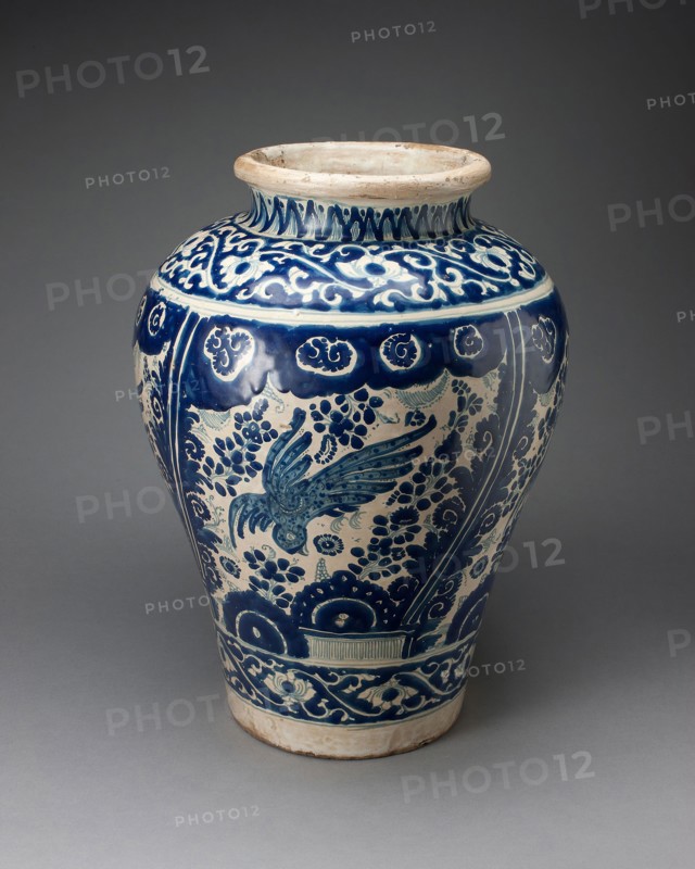 Vase Depicting a Phoenixlike Bird, 1700/50, Talavera poblana, Puebla, Mexico, Puebla, Tin-glazed earthenware, H. 49 cm (19 1/4 in.)