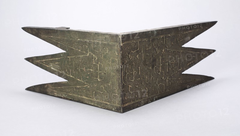 Architectural Fitting (Gong), Eastern Zhou dynasty, Spring and Autumn period (770–481 B.C.), 7th century B.C., China, Qishan county, Shaanxi province, China, Bronze