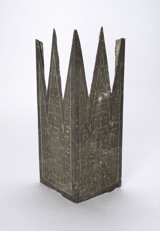 Architectural Fitting (Gong), Eastern Zhou dynasty, Spring and Autumn period (770–481 B.C.), 7th century B.C., China, Qishan county, Shaanxi province, China, Bronze