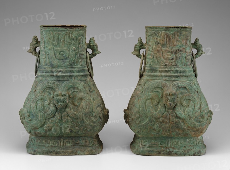 Paiar of Jars, Western Zhou dynasty (c. 1046–771 BC ), late 9th/8th BC, China, Bronze, 50.5 × 36.4 cm (20 1/16 × 14 5/16 in.)