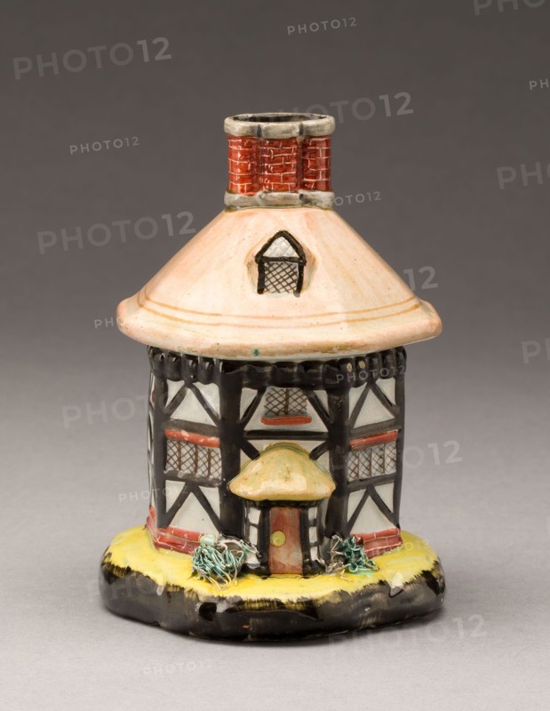 Incense Burner, c. 1830, England, Staffordshire, Staffordshire, Glazed earthenware with polychrome enamel decoration, H. 10.8 cm (4 1/4 in.)
