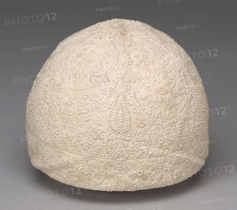 Cap, 19th century, France, Cotton, plain weave, embroidered with cotton threads in chain, back, stem, pulled and buttonhole stitches, French knots, hemstitched, 12.7 × 17 cm (5 × 6 3/4 in.)