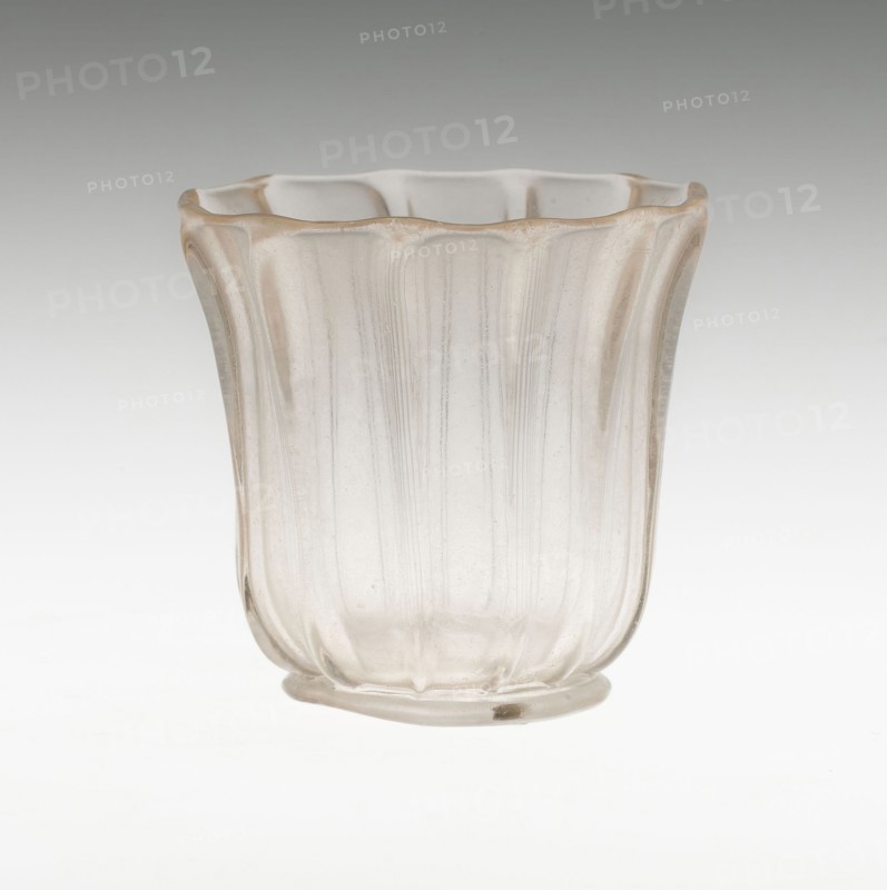 Bowl, 17th century, France, Nevers, Nevers, Glass, 7.9 x 8.1 cm (3 1/8 x 3 3/16 in.)
