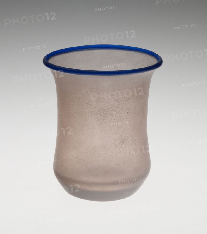 Beaker, c. 1680, France, Glass, 9.5 × 8.1 cm (3 3/4 × 3 3/16 in.)