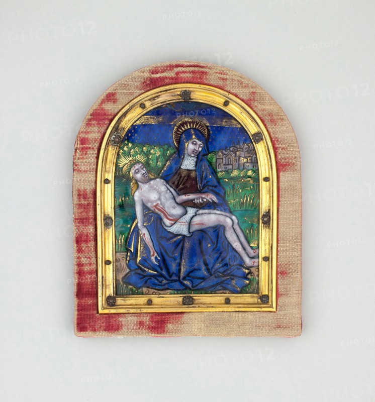 Pietà, early 16th century, Pénicaud Workshop, Limoges, Enamel on copper, 11.8 x 8.7 cm (4 5/8 x 3 7/16 in.), With Frame: 11.4 x 14 cm (5 1/2 x 4 1/2 in.)