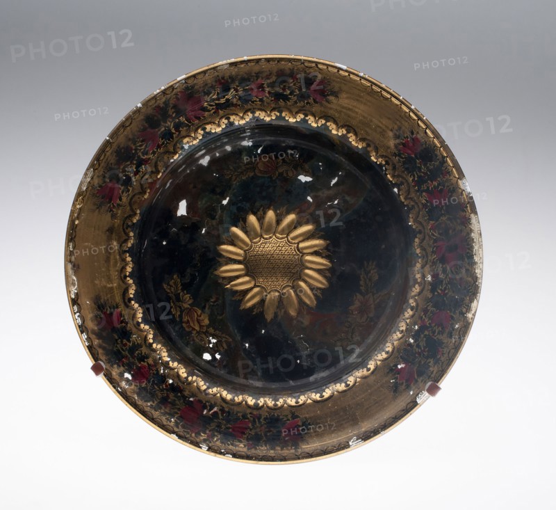 Plate, c. 1720/30, Germany, Schleswig, Schleswig, Glass with gilding, Diam. 22.9 cm (9 in.)