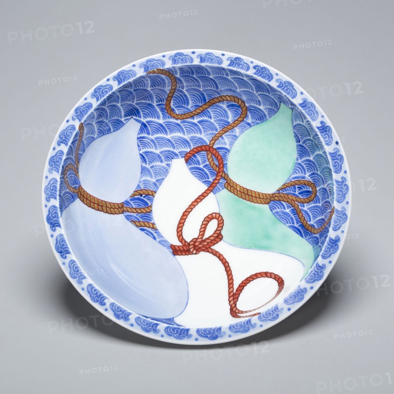 Nabeshima-Ware Bowl, 18th century, Japan, Porcelain with enamel decoration, 5.7 × 21.0 × 5.7 × 22.2 cm