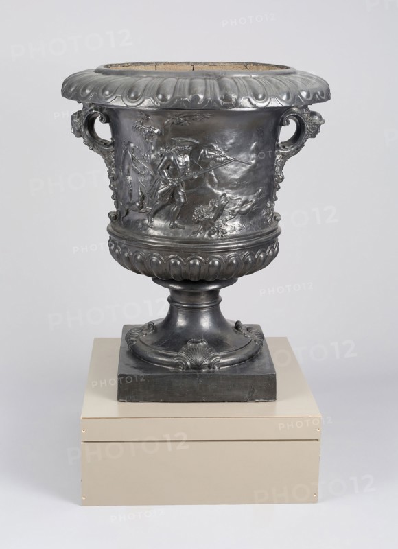 Garden Urn Emblematic of Autumn, Mid to late 18th century, England, Lead, 105.4 × 88.9 × 88.9 cm (41 1/2 × 35 × 35 in.)