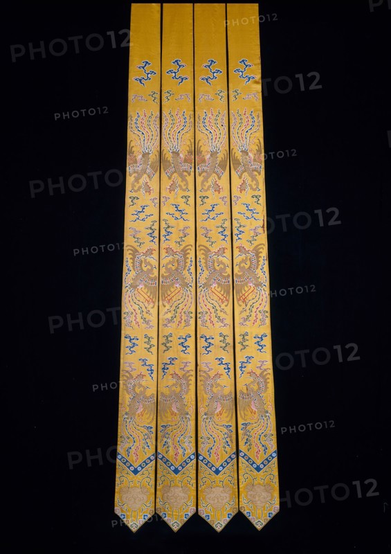 Pendents (For Bed Curtains), Qing dynasty(1644–1911), 1736/95, Manchu, China, Silk, gold-leaf-over-lacquered-paper strips, and gold-leaf-over-lacquered-paper-strip-wrapped silk, warp-float faced 7:1 satin weave with supplementary brocading wefts bound in weft-float faced 1:3 'S' twill interlacings, a: 270.3 × 19.2 cm (106 3/8 × 7 1/2 in.)