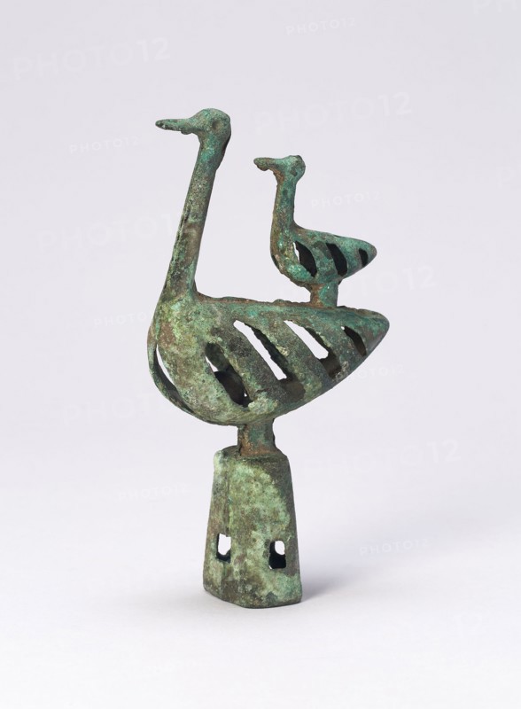 Pole Top with Double Bird-Shaped Bell (one of pair), 6th/4th century B.C., Northern China or Inner Mongolia, China, Bronze, 18.8 × 10.5 cm (7.4 × 4.1 in.)