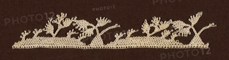 Edging, 1875/1900, Eastern Mediterranean, probably Cyprus, Eastern Mediterranean Region, Silk, horsehair, and cotton, needle lace, 3.1 × 14.2 cm (1 1/4 × 5 5/8 in.)