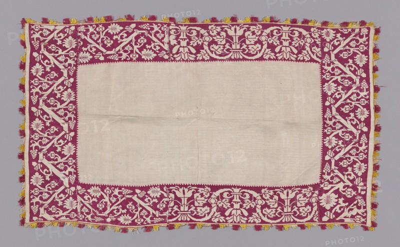 Cover, 17th century, Italy, Linen, plain weave, embroidered in silk, 50 x 82.4 cm (19 5/8 x 32 1/2 in.)