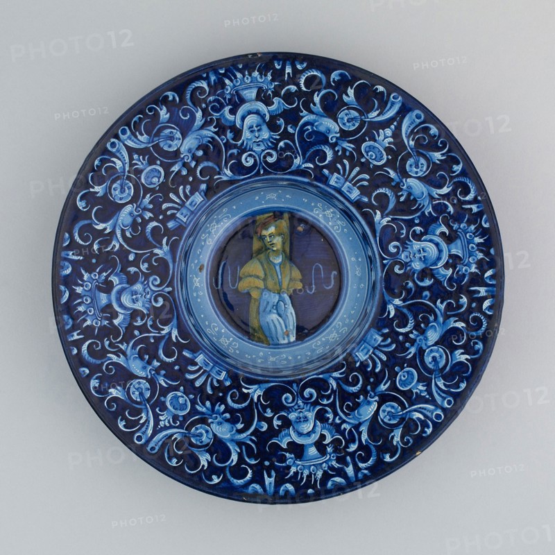 Plate with a Youth, c. 1530, Italian, Faenza, Faenza, Tin-glazed earthenware (maiolica), Diameter: 25.1 cm (9 7/8 in.)