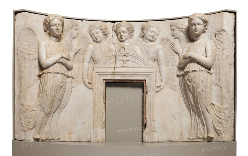 Upper Part of a Tabernacle for the Holy Sacrament, 1461/63, Isaia da Pisa, Italian, active 1428–64, Rome, Marble, 88.3 × 116.8 cm (34 3/4 × 46 in.)