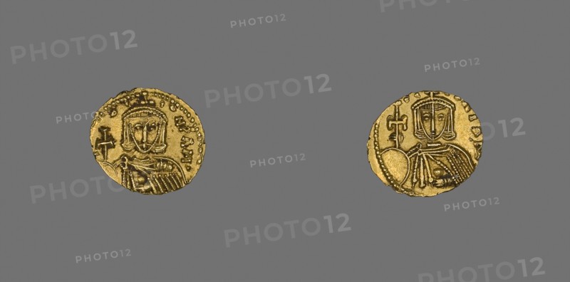 Tremissis (Coin) of Leo III, AD 720–741, Byzantine, minted in Constantinople, Constantinople, Gold, Diam. 1.7 cm, 1.87 g