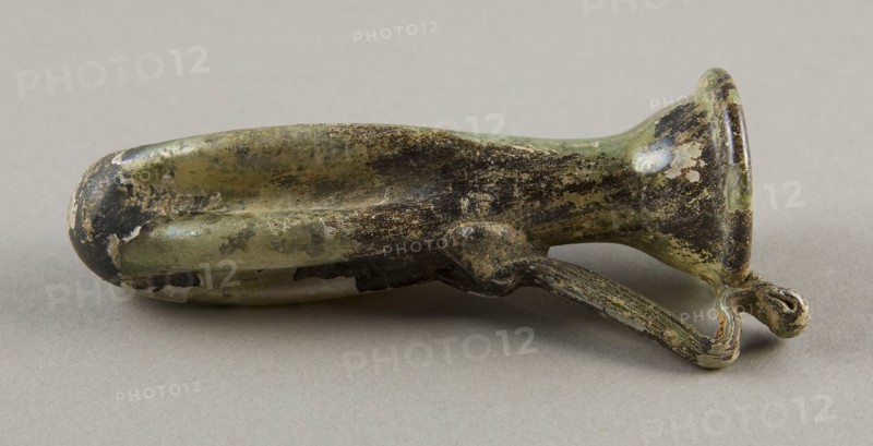 Flask, 3rd century AD, Roman, Levant or Syria, Syria, Glass, blown technique, 14 × 5.7 × 5.7 cm (5 1/2 × 2 1/4 × 2 1/4 in.)