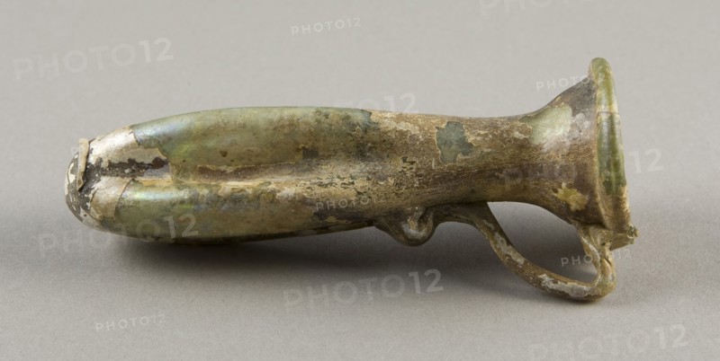 Flask, 3rd century AD, Roman, Levant or Syria, Syria, Glass, blown technique, 13.3 × 6 × 6 cm (5 1/4 × 2 3/8 × 2 3/8 in.)