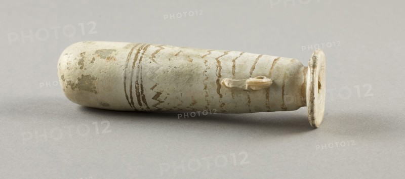 Alabastron (Container for Scented Oil), 6th/4th century BC, Ancient Mediterranean, Mediterranean Region, Glass, core-formed technique, 11.4 × 3.2 × 3.2 cm (4 1/2 × 1 1/4 × 1 1/4 in.)