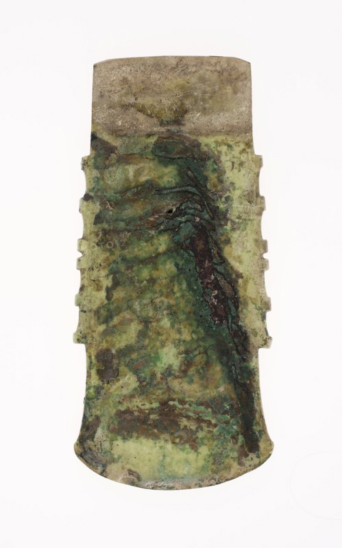 Notched Axe, Shang dynasty (c. 1600–1046 BC),  2nd millennium B.C., China, Jade, 12.54 × 5.56 × 0.48 cm (6 × 2 1/5 × 3/16 in.)