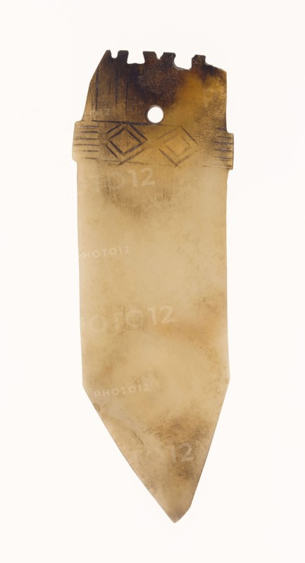 Dagger-Blade (ge), late Shang dynasty to Western Zhou period, c. 1200–771 B.C., China, Jade, 2 7/16 × 7/8 × 1/16 in.