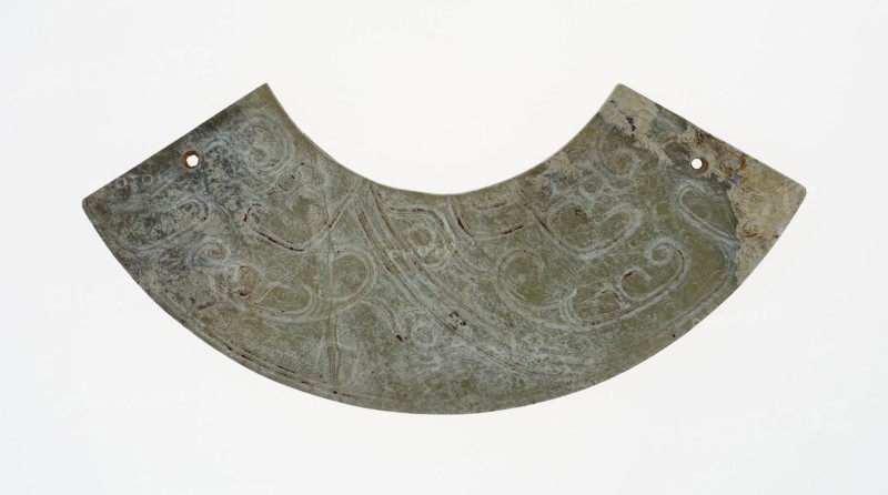 Arc-shaped pendant (huang), Western Zhou period, c. 10th century B.C., China, Jade, Diam. 4 5/8 in., diam. of flesh 1 3/8 in., 1/8 in. thickness