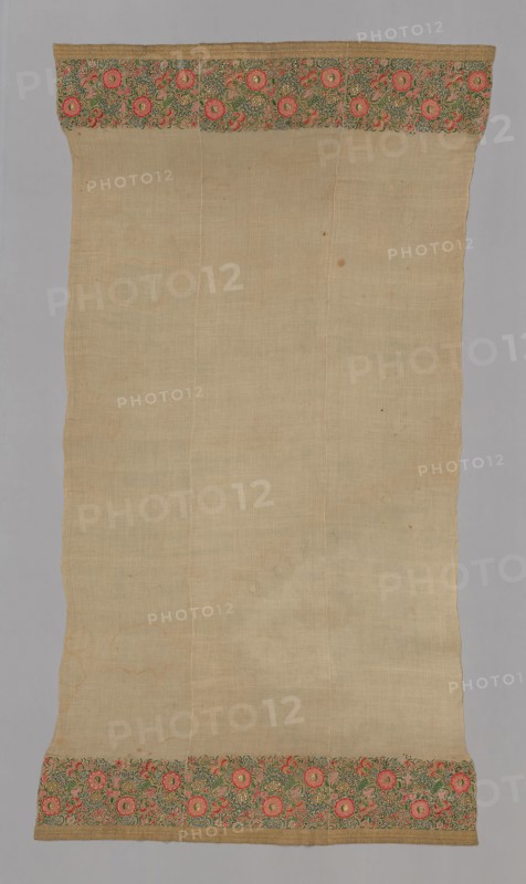 Cover, 19th century, Turkey, Turkey, embroidered ends in a rose spray pattern, edged with a wide band of gold thread, 274.3 x 153.7 cm (108 x 60 1/2 in.)