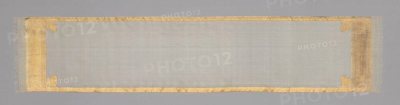 Sari, Late 19th century, India, India, Fine white silk with gold design, 264.7 x 54 cm (104 1/4 x 21 1/4 in.)