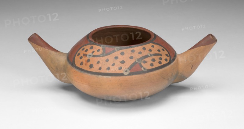 Small Double Spout Bowl with Repeated Curving Motif, c. A.D. 500/700, Possibly Lima or Maranga, Central coast, Peru, Peruvian Central Coast, Ceramic and pigment, 6.4 x 20 cm (2 1/2 x 7 7/8 in.)