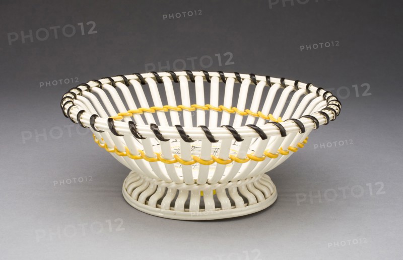 Basket, 1780/90, E. Mayer Pottery, English, Hanley, Staffordshire, Staffordshire, Lead-glazed earthenware (creamware), 7.3 x 19.7 cm (2 7/8 x 7 3/4 in.)