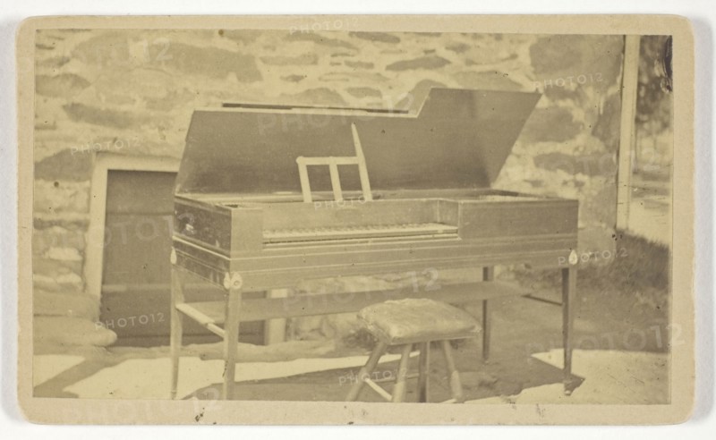 Piano at Washington’s Headquarters (Newburgh, NY), n.d., Remillard, American, 19th century, United States, Albumen print, 5.7 x 9.8 cm (image), 6.3 x 10.5 cm (card)
