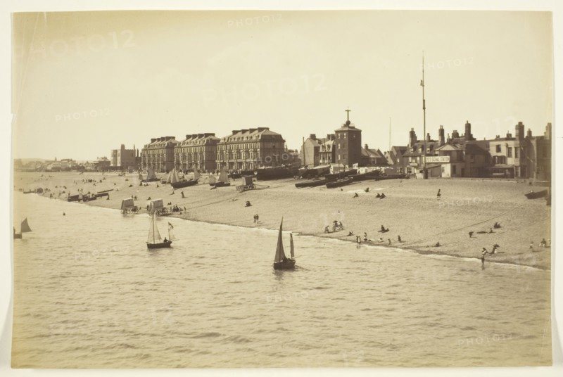 Untitled (Victoria Parade, Deal), 1850–1900, English, 19th century, England, Albumen print, 18.5 × 27.9 cm (image/paper)