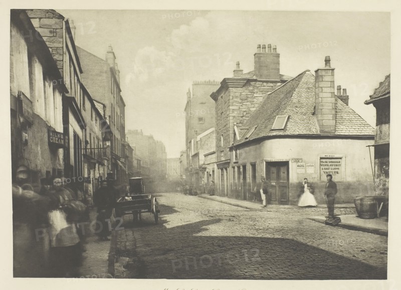 Main Street, Gorbals, Looking North, 1868, Thomas Annan, Scottish, 1829–1887, Scotland, Photogravure, plate 37 from the book "The Old Closes & Streets of Glasgow" (1900), 16.9 x 23.6 cm (image), 27.2 x 37.9 cm (paper)